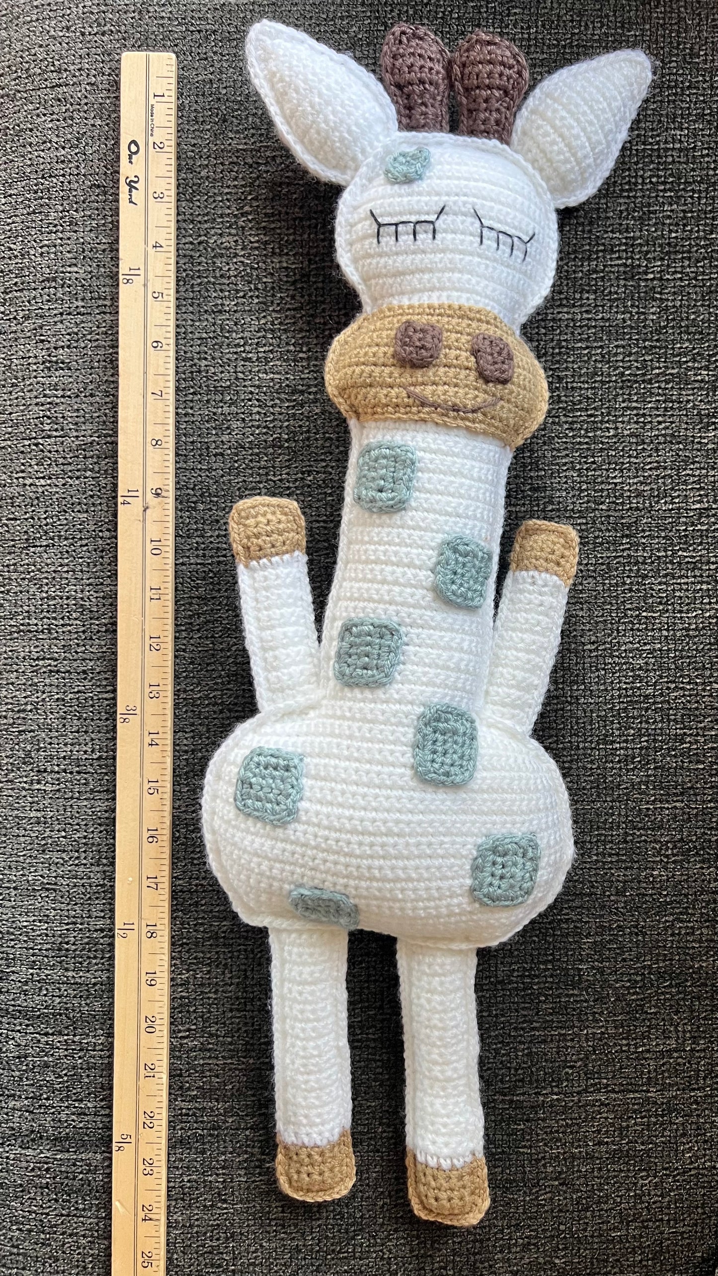 Giraffe Friend Stuffie